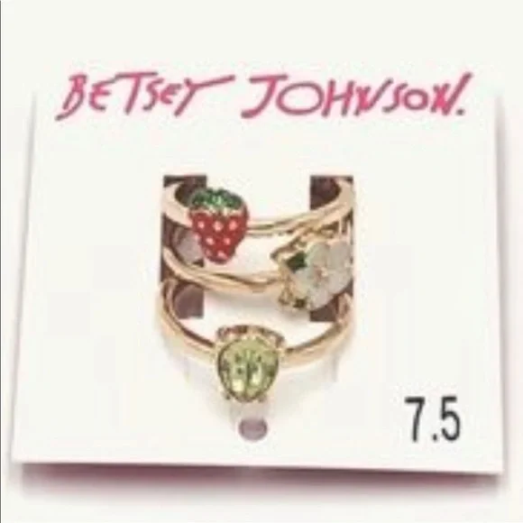Betsey Johnson forbidden fruit ring trio - Picture 4 of 6